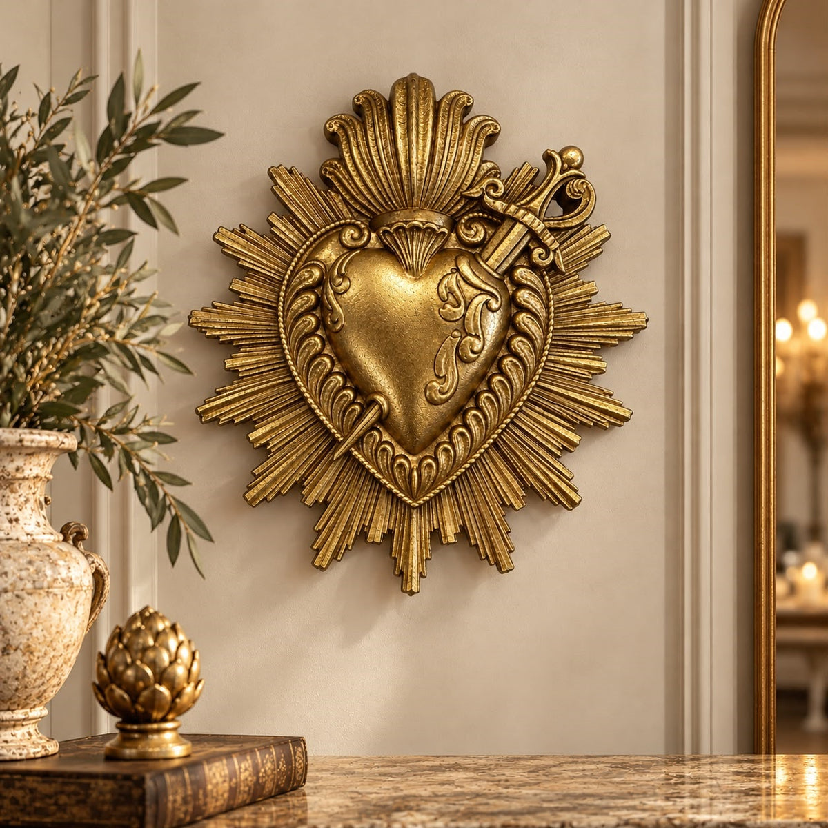 Sagrado Coração com Espada em Resina Dourada 13x16 cm - KeyHome Store