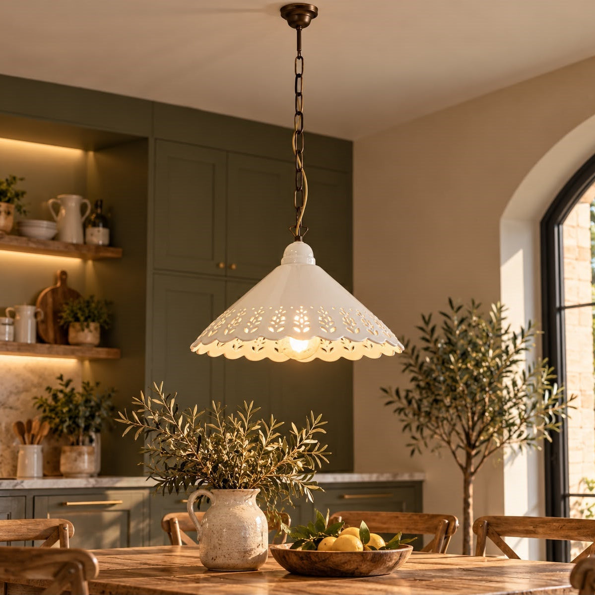 Lampadario a Sospensione a Cono in Ceramica con Catena D.40 cm