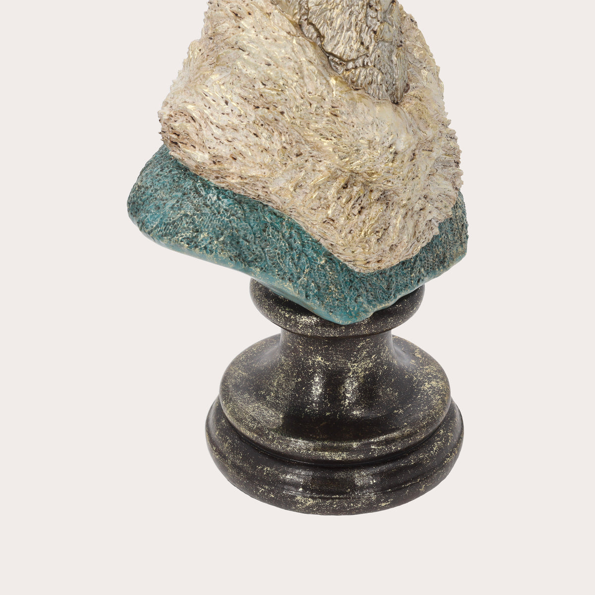 Busto de Jirafa en Resina Dorada H. 57 cm