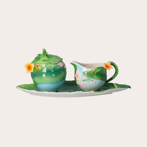 Juego de Azucarero y Jarra de Leche de Porcelana Decorada con Bandeja - Diseño Floral
