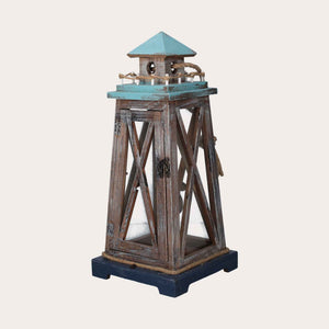 Farol de madera marrón con cristal y cúpula azul