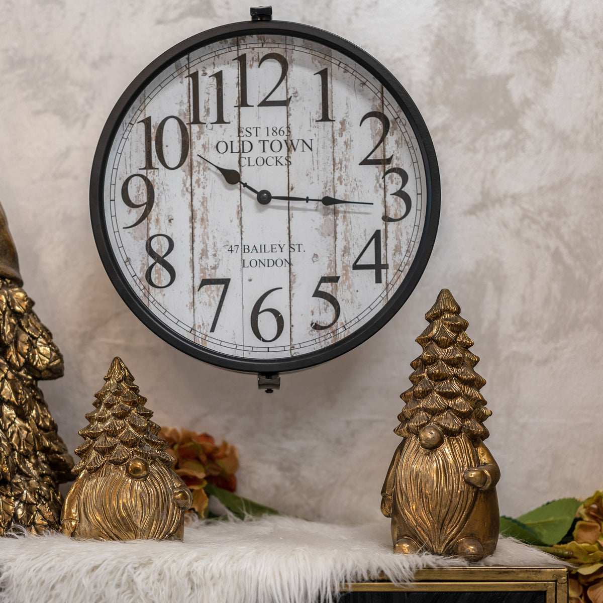 Horloge ronde en fer noir avec verre