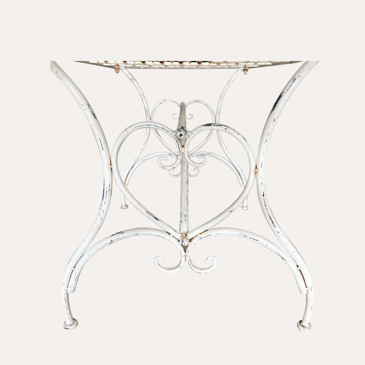 Salon de Jardin Antik avec Table Basse Fumée et 4 Fauteuils Blanc Antique