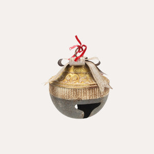 Bolota de Natal em Lata Verde e Dourada Alt.35x35 cm - KeyHome Store