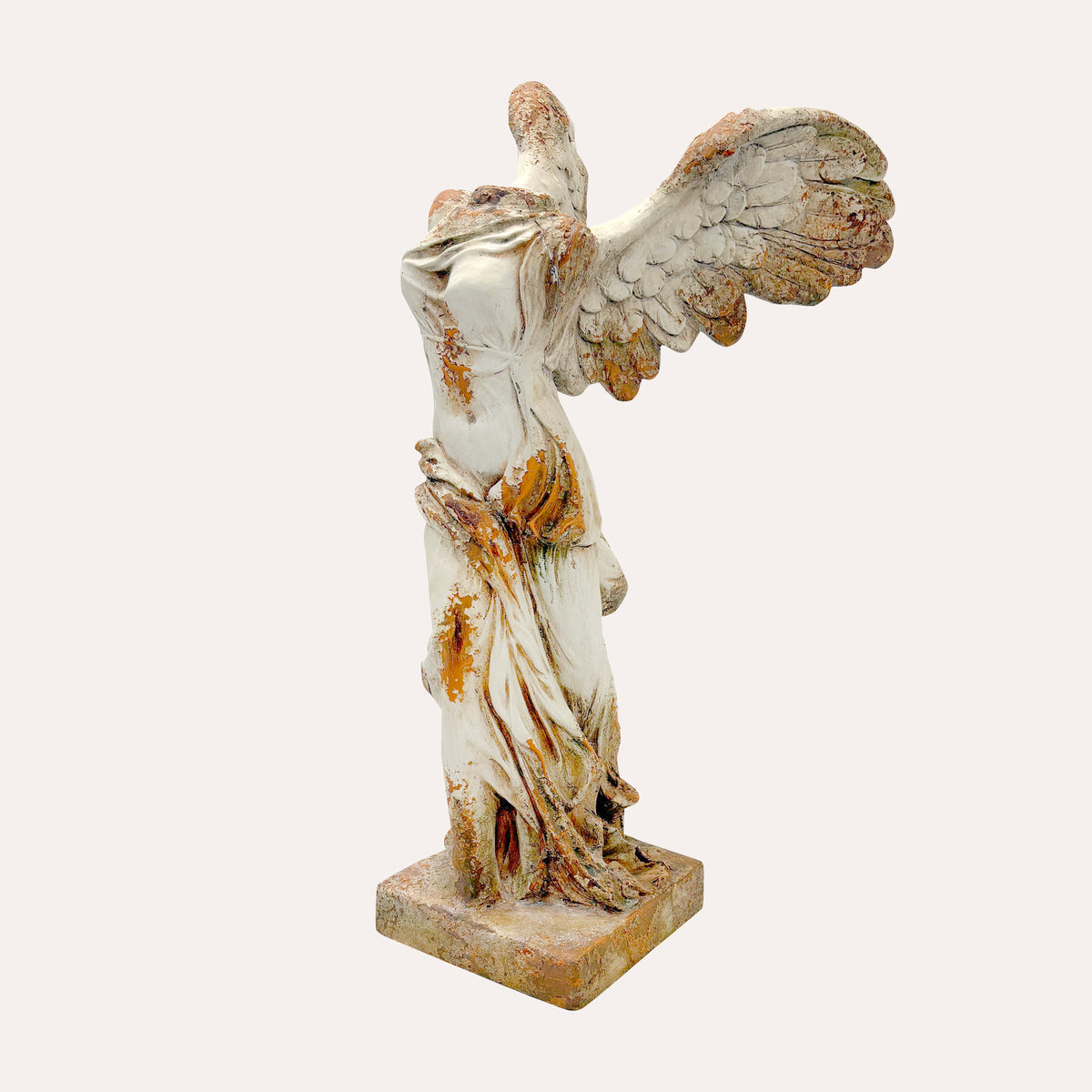 Estatua de la Victoria con Alas en Resina H. 87 cm
